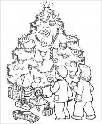 Ряды игрушек под новогодней елкой 